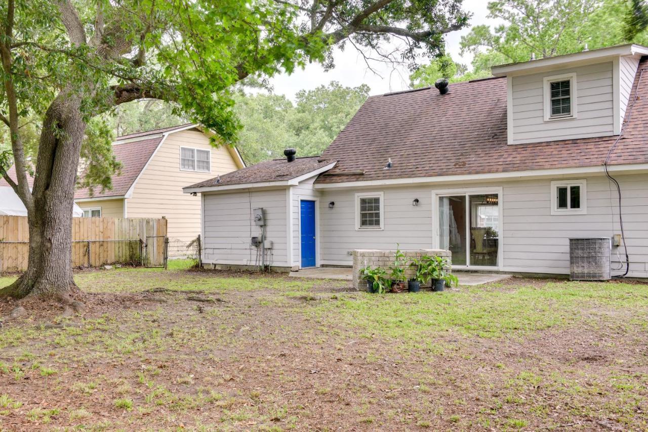 Charleston Vacation Rental With Yard! Exterior photo